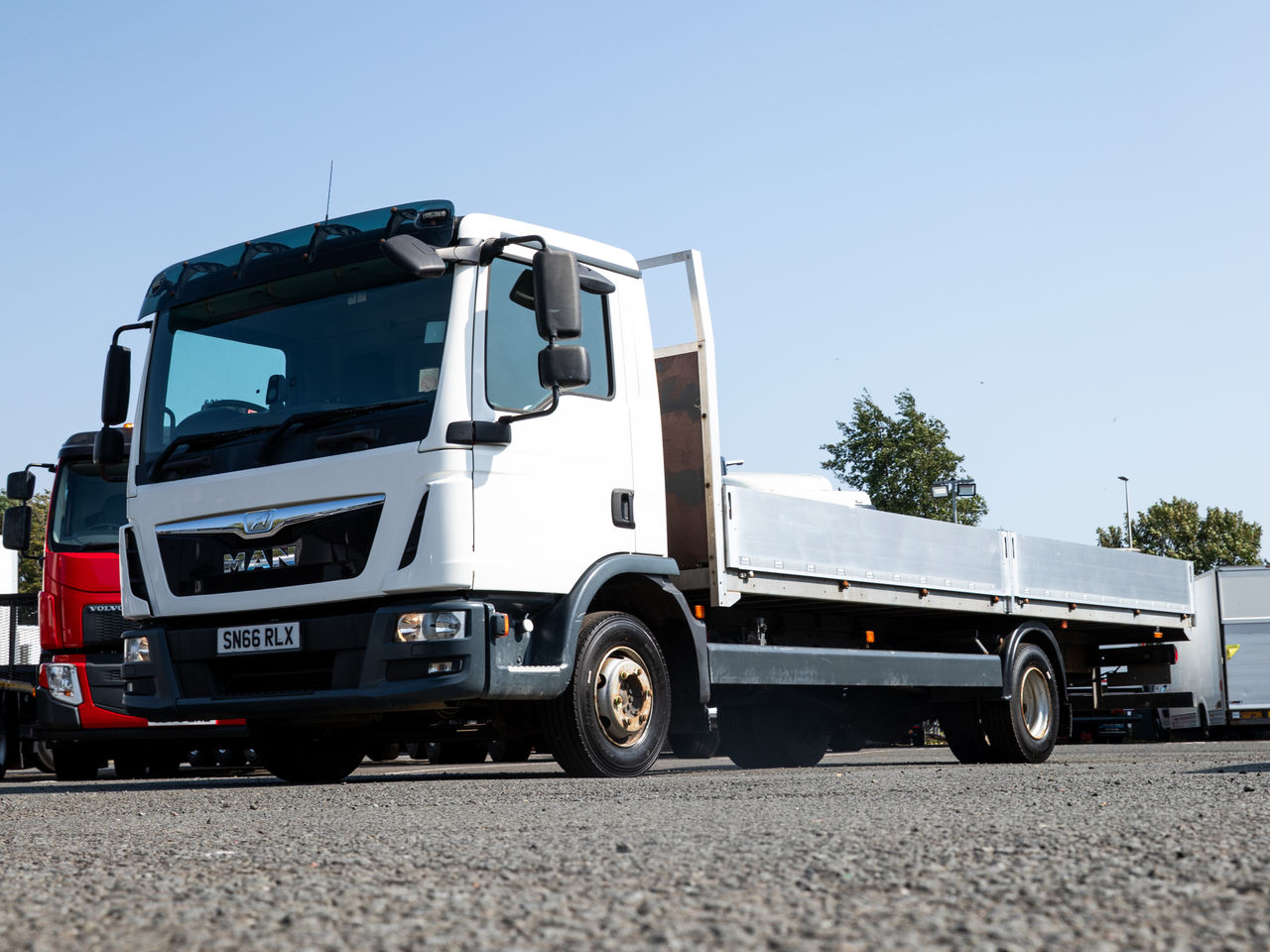 2016 MAN TGL 10.180 Scaffolding for sale at MV Commercial