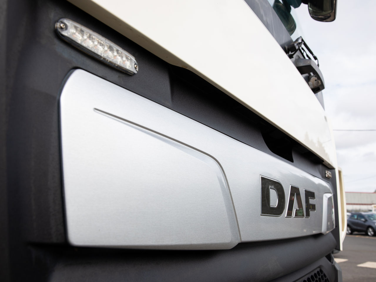 Ready to go DAF CF 450, Tipper Grab, 450, 32 Tonne, Day Cab, Automatic, Kelsa Hi-Bar, Beacons, Chapter 8 Markings, Chrome Mirror Covers, Sheeting System, , Palfinger Epsilon, Epsilon M125L | for sale at MV Commercial, the UKs leading Truck, Trailers and Van supplier. (PN20DTV 974977)