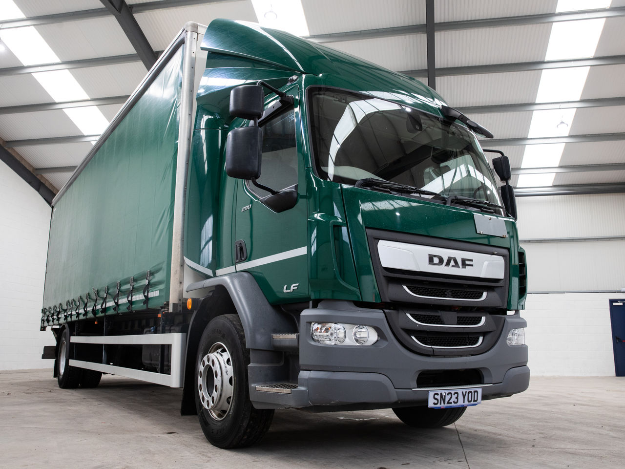 2023 DAF LF 290 Curtainsider for sale at MV Commercial