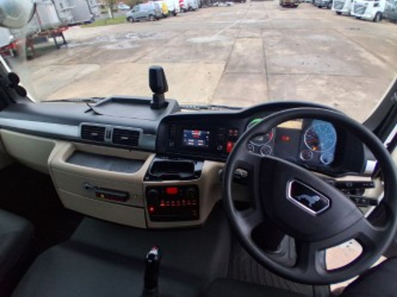 2018 MAN TGM 18.230 Skip Loader for sale at MV Commercial