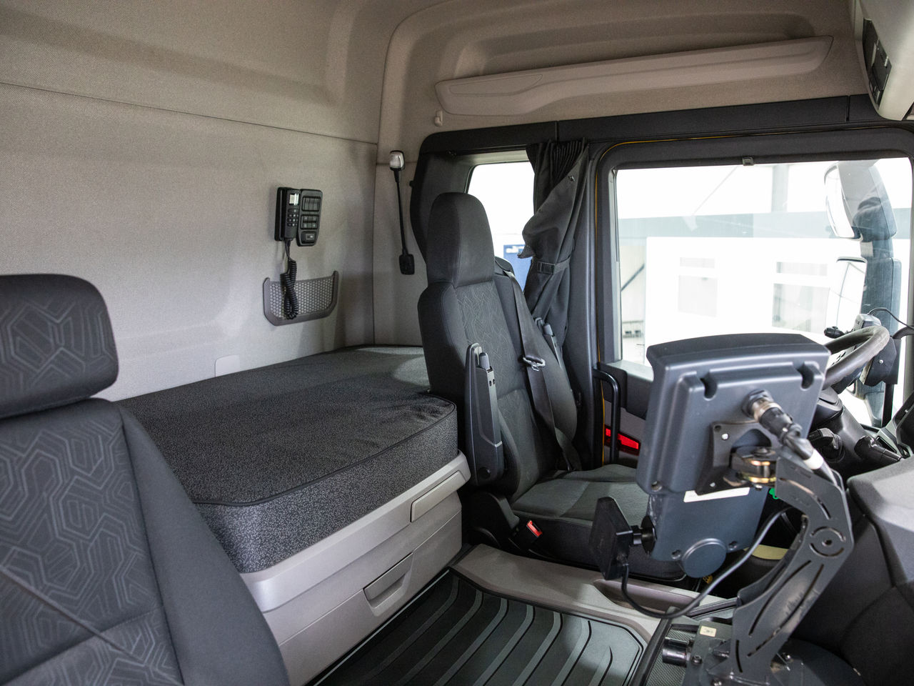 2022 Scania P 250 Road Sweeper for sale at MV Commercial