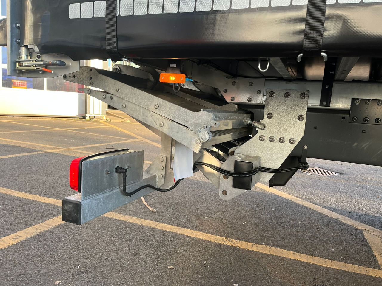 2023 DAF LF 290 Curtainsider for sale at MV Commercial