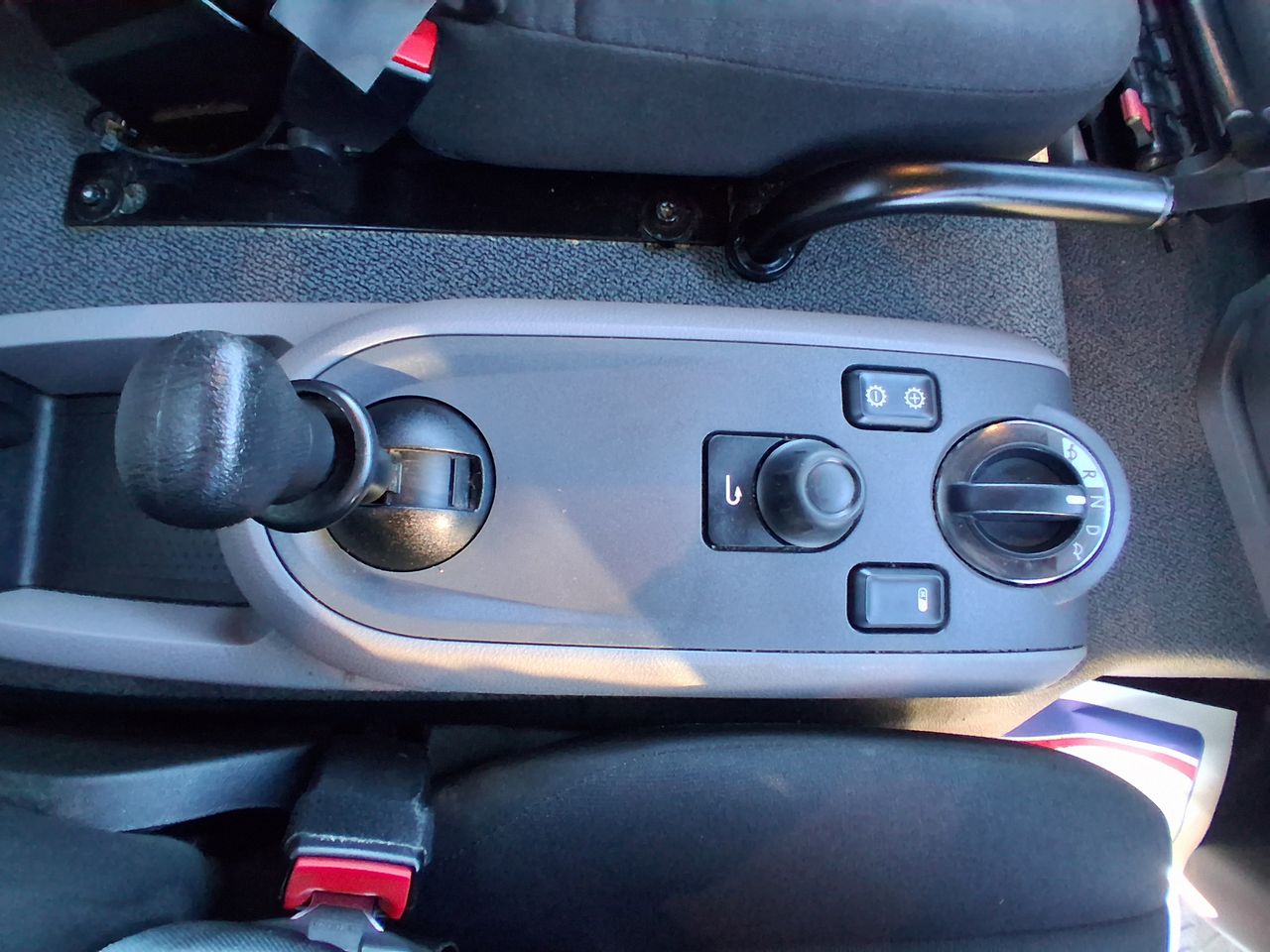 2024 DAF LF 290 Brick Grabs for sale at MV Commercial