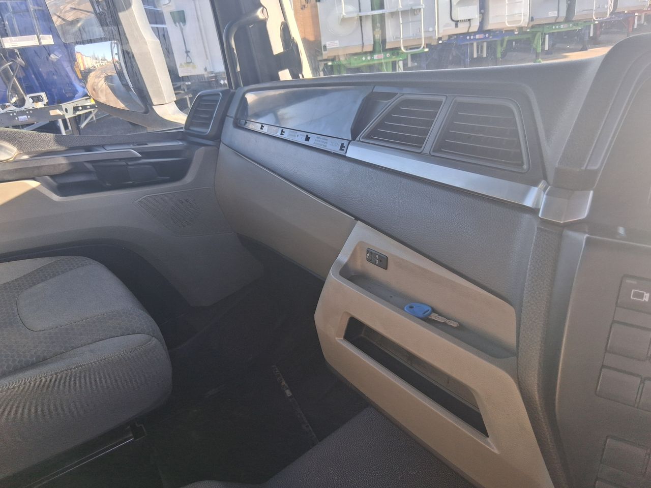 2021 MAN TGM 18.250 Skip Loader for sale at MV Commercial