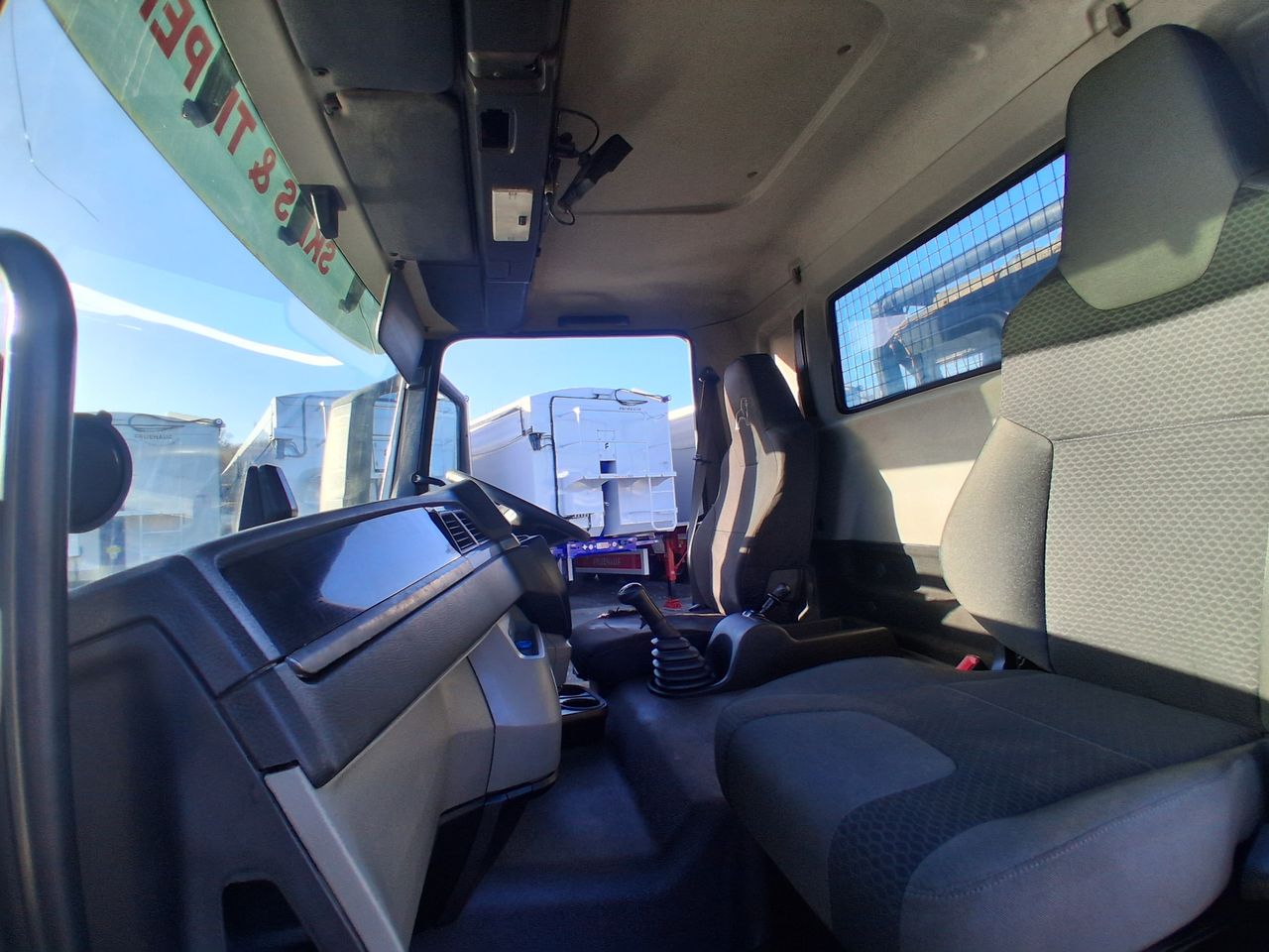 2021 MAN TGM 18.250 Skip Loader for sale at MV Commercial