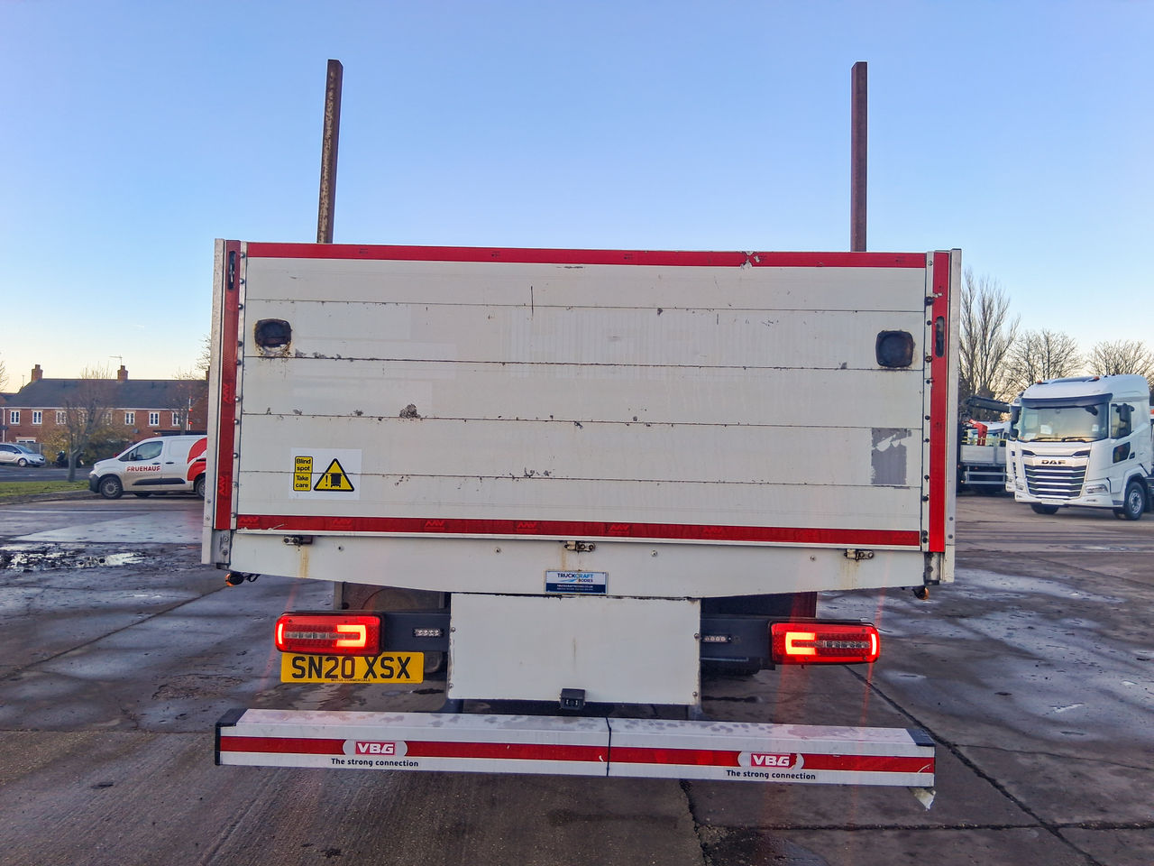 Ready to go DAF LF 290, Dropside, 290, 18 Tonne, Day Cab, Automatic, Hardwood Flooring, Front Strobes, FORS - Gold Kit fitted, Rear Window in Cab, Crane Pads and Carriers, , Palfinger, PK 19001 SLD 5 B | for sale at MV Commercial, the UKs leading Truck, Trailers and Van supplier. (SN20XSX 979758)