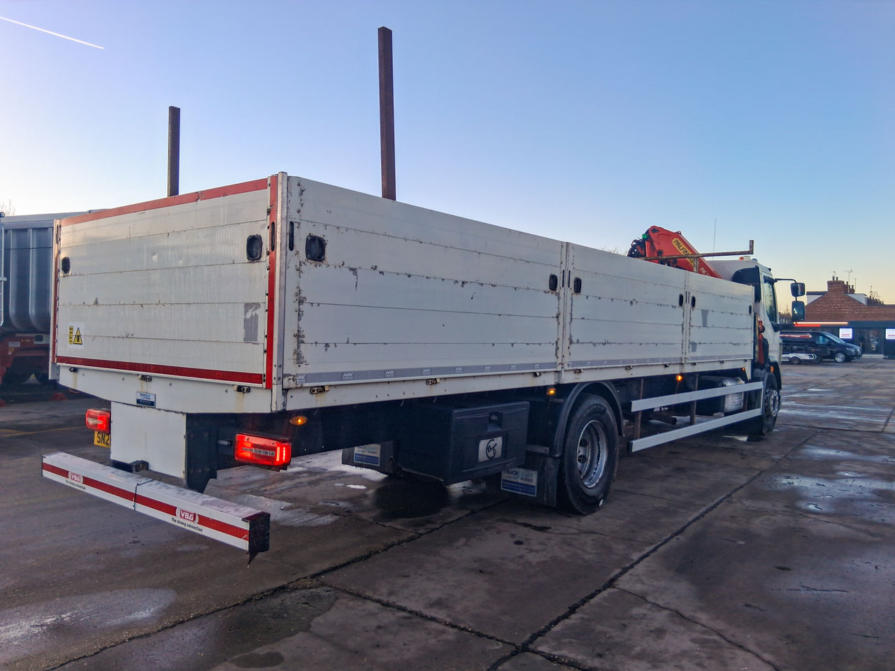 Ready to go DAF LF 290, Dropside, 290, 18 Tonne, Day Cab, Automatic, Hardwood Flooring, Front Strobes, FORS - Gold Kit fitted, Rear Window in Cab, Crane Pads and Carriers, , Palfinger, PK 19001 SLD 5 B | for sale at MV Commercial, the UKs leading Truck, Trailers and Van supplier. (SN20XSX 979761)