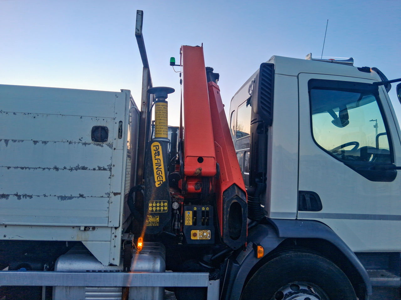 Ready to go DAF LF 290, Dropside, 290, 18 Tonne, Day Cab, Automatic, Hardwood Flooring, Front Strobes, FORS - Gold Kit fitted, Rear Window in Cab, Crane Pads and Carriers, , Palfinger, PK 19001 SLD 5 B | for sale at MV Commercial, the UKs leading Truck, Trailers and Van supplier. (SN20XSX 979762)