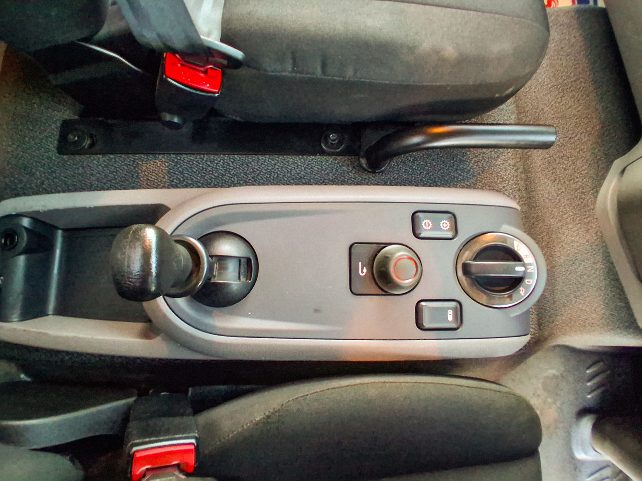 Ready to go DAF LF 290, Dropside, 290, 18 Tonne, Day Cab, Automatic, Hardwood Flooring, Front Strobes, FORS - Gold Kit fitted, Rear Window in Cab, Crane Pads and Carriers, , Palfinger, PK 19001 SLD 5 B | for sale at MV Commercial, the UKs leading Truck, Trailers and Van supplier. (SN20XSX 979771)