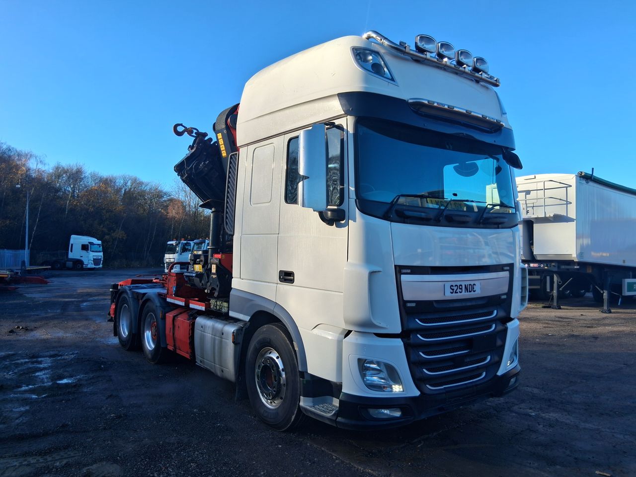 Ready to go DAF XF 510, Tractor Unit, 510, 44 Tonne, Super Space Cab, Manual, Reversing Camera, Double Bunk, Crane Pads and Carriers, Work Light , Kelsa Hi-Bar, , Palfinger, - | for sale at MV Commercial, the UKs leading Truck, Trailers and Van supplier. (S29NDC 980025)