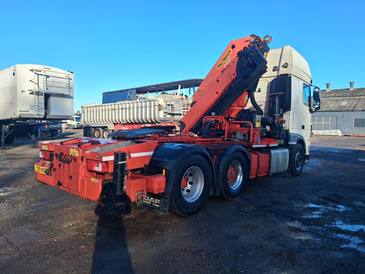 Ready to go DAF XF 510, Tractor Unit, 510, 44 Tonne, Super Space Cab, Manual, Reversing Camera, Double Bunk, Crane Pads and Carriers, Work Light , Kelsa Hi-Bar, , Palfinger, - | for sale at MV Commercial, the UKs leading Truck, Trailers and Van supplier. (S29NDC 980030)