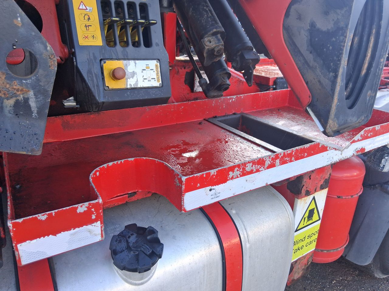 Ready to go DAF XF 510, Tractor Unit, 510, 44 Tonne, Super Space Cab, Manual, Reversing Camera, Double Bunk, Crane Pads and Carriers, Work Light , Kelsa Hi-Bar, , Palfinger, - | for sale at MV Commercial, the UKs leading Truck, Trailers and Van supplier. (S29NDC 980045)