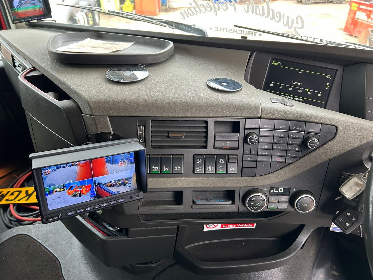 2018 Volvo FH 500 Tractor Unit for sale at MV Commercial