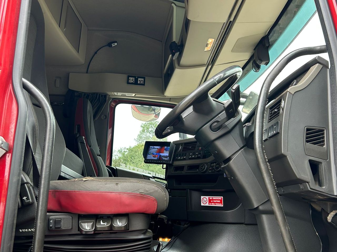 2018 Volvo FH 500 Tractor Unit for sale at MV Commercial