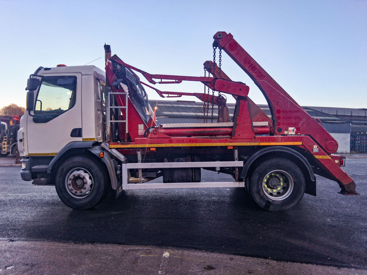 2019 DAF LF 290 Skip Loader for sale at MV Commercial
