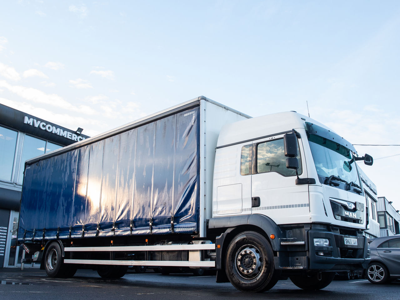 2020 MAN TGM 18.290 Curtainsider for sale at MV Commercial