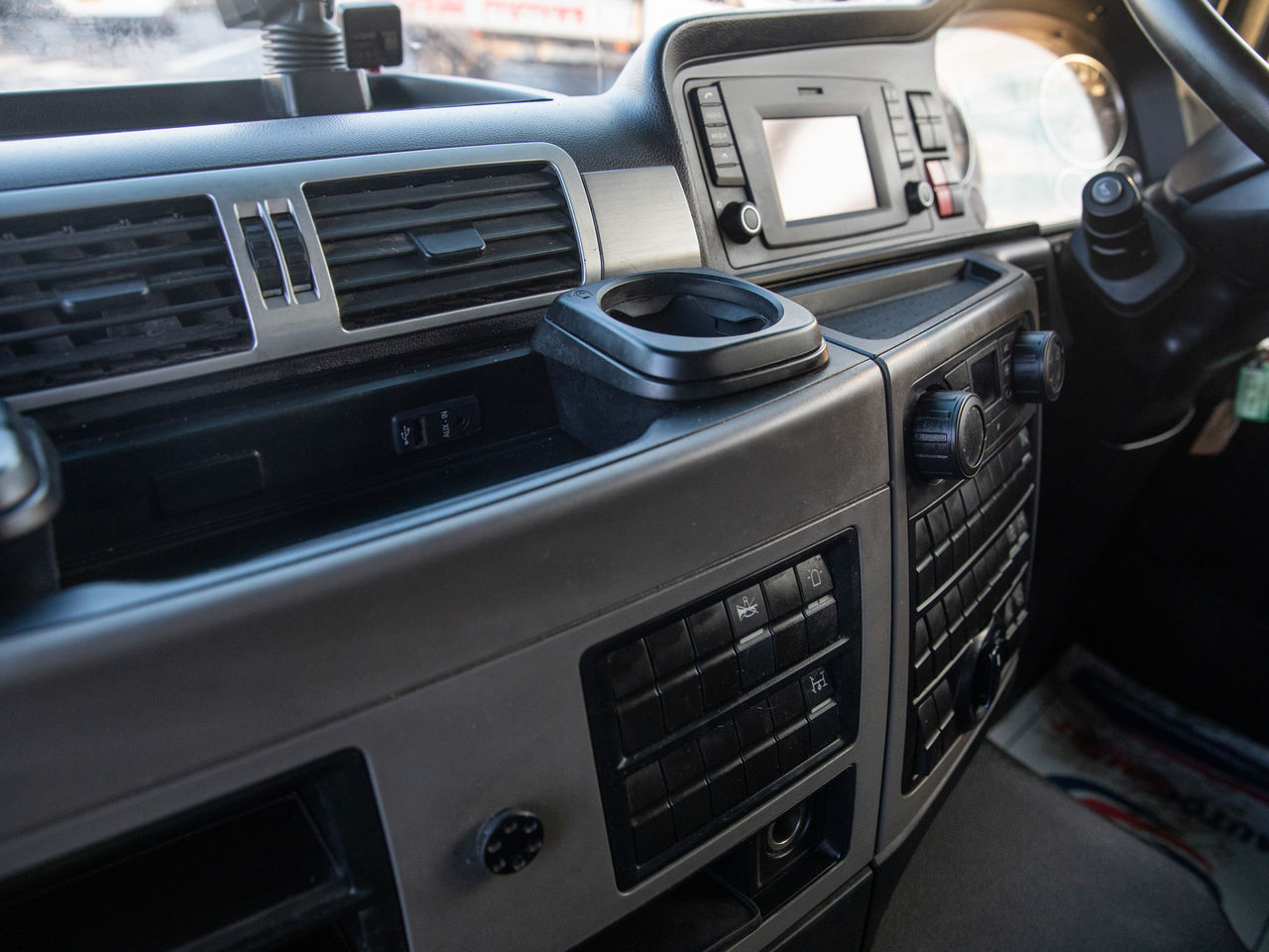 2020 MAN TGM 18.290 Curtainsider for sale at MV Commercial