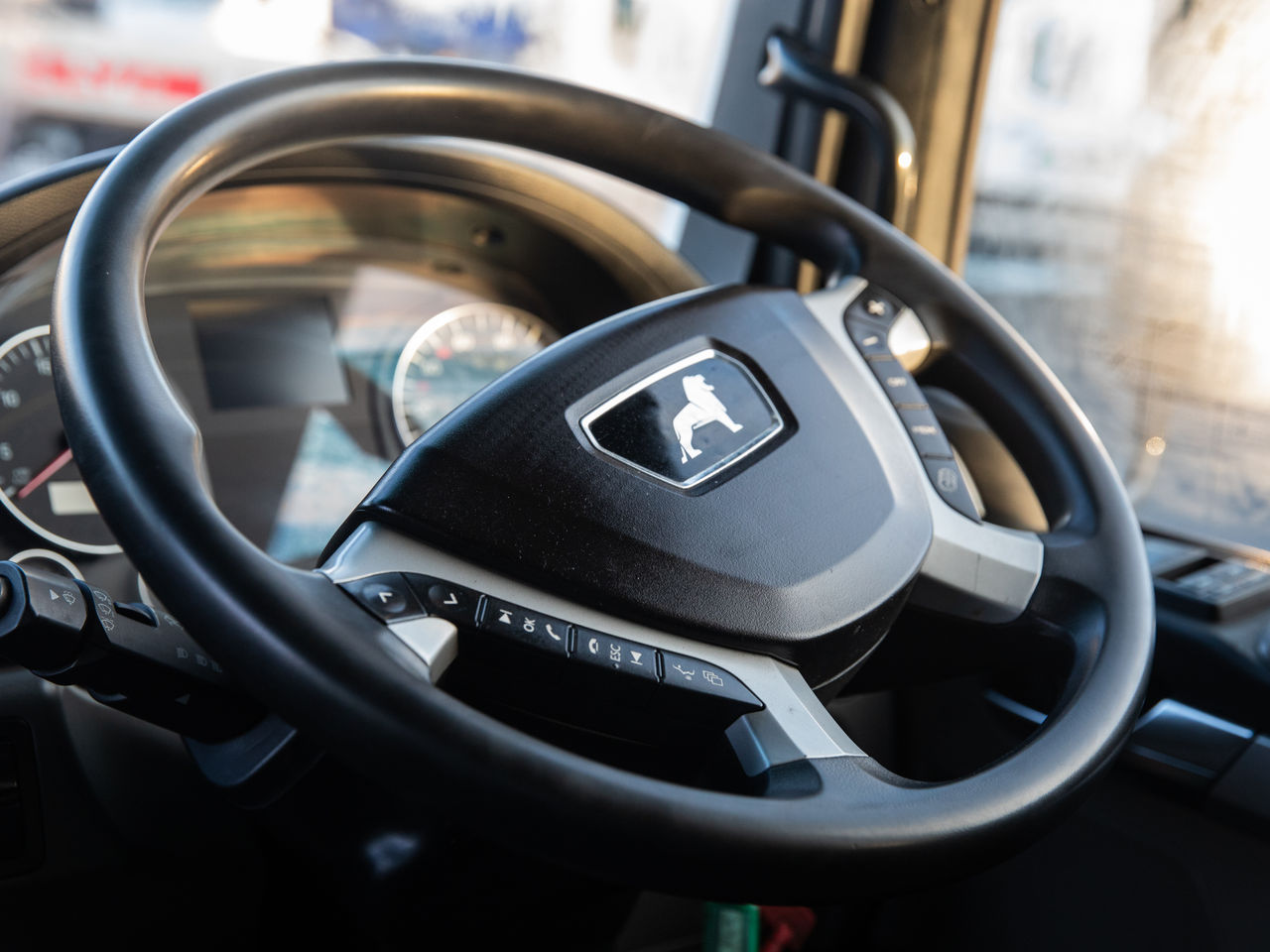 2020 MAN TGM 18.290 Curtainsider for sale at MV Commercial