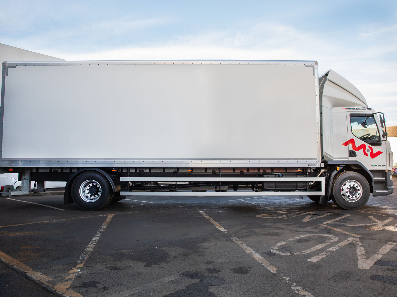  DAF XB290 Box for sale at MV Commercial