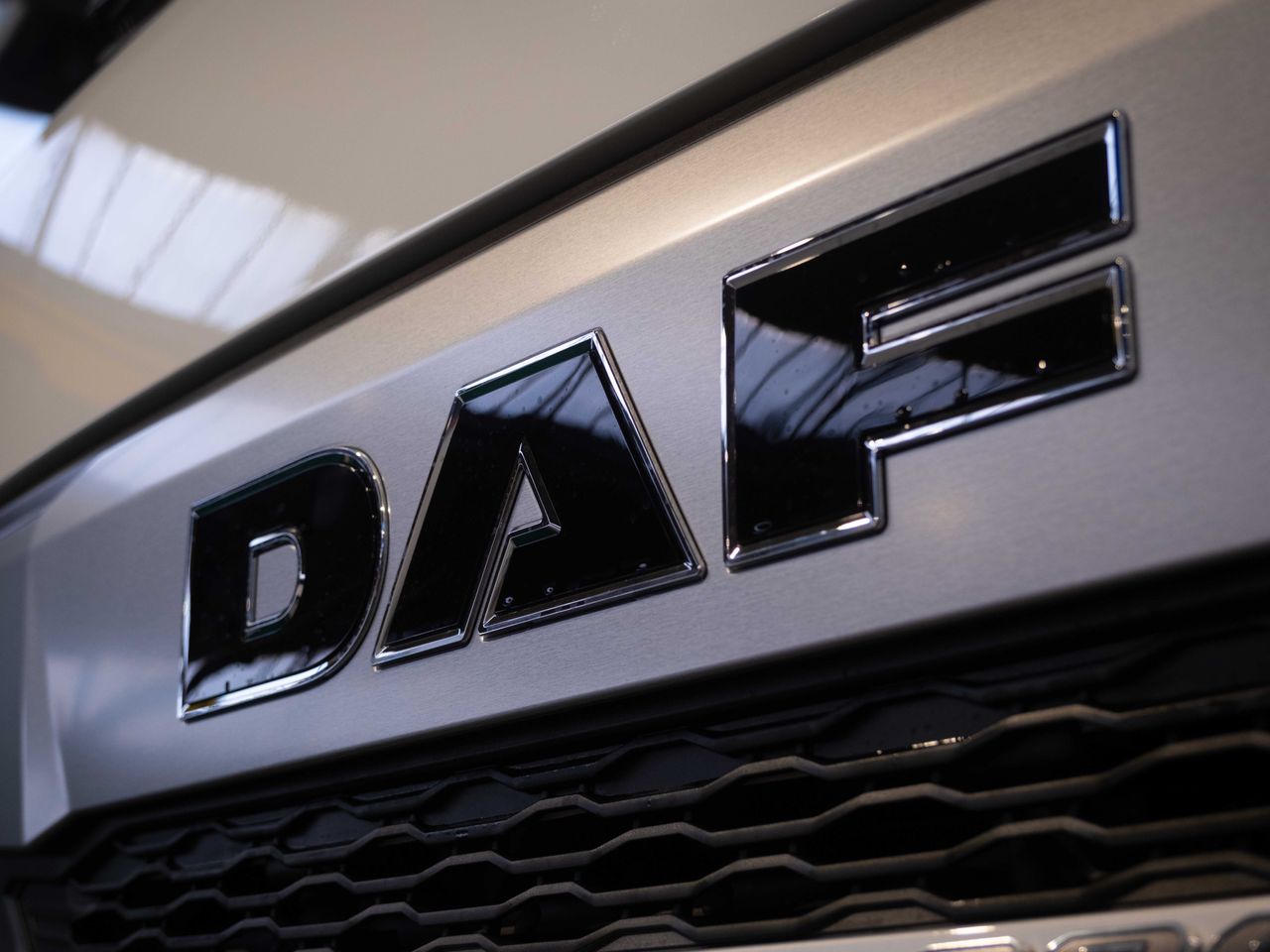  DAF XB290 Curtainsider for sale at MV Commercial