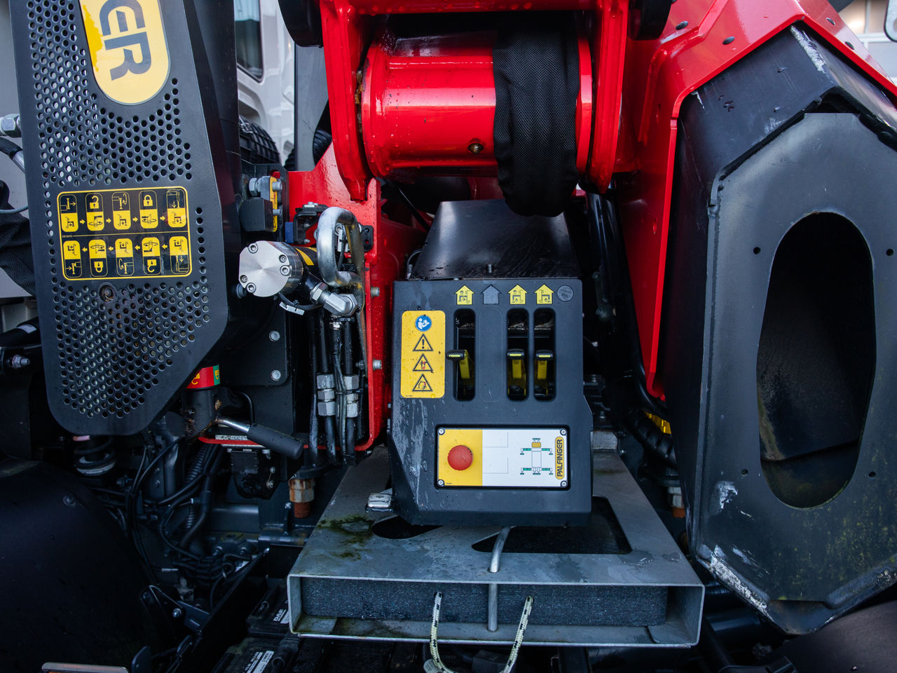 Ready to go DAF CF 480, Beavertail, null, 32 Tonne, Day Cab, Automatic, 28mm Keruing Hardwood Floor, 2 X 9 Tonne Front Axles, Adaptive Cruise Control, AdBlue Tank - 45 Litre, Advanced Emergency Braking System (AEBS), , Palfinger, PK 27001-EH HIGH PERFORMANCE | for sale at MV Commercial, the UKs leading Truck, Trailers and Van supplier. (SM73OSW 981661)