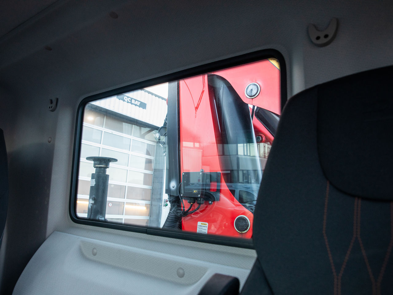 Ready to go DAF CF 480, Beavertail, null, 32 Tonne, Day Cab, Automatic, 28mm Keruing Hardwood Floor, 2 X 9 Tonne Front Axles, Adaptive Cruise Control, AdBlue Tank - 45 Litre, Advanced Emergency Braking System (AEBS), , Palfinger, PK 27001-EH HIGH PERFORMANCE | for sale at MV Commercial, the UKs leading Truck, Trailers and Van supplier. (SM73OSW 981675)
