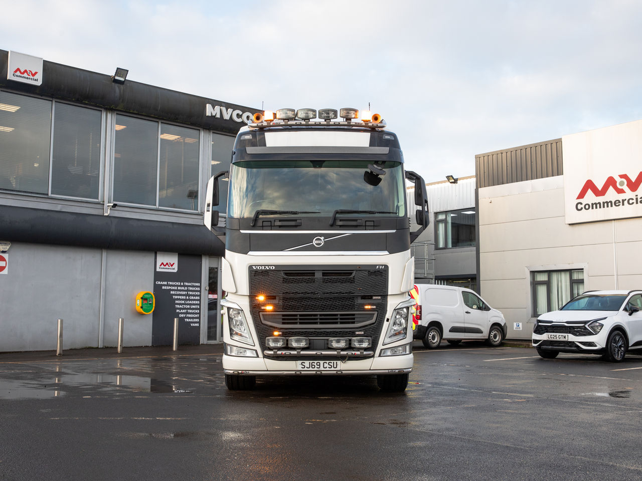 Ready to go Volvo FH 540, Tractor Unit, null, , Globetrotter, I-Shift, Kelsa Hi-Bar, Kelsa Low Bar, Multi Function Steering Wheel, Electric Windows, Electric Mirrors, , HIAB, X-HIPRO 858 EP-6 | for sale at MV Commercial, the UKs leading Truck, Trailers and Van supplier. (SJ69CSU 981763)