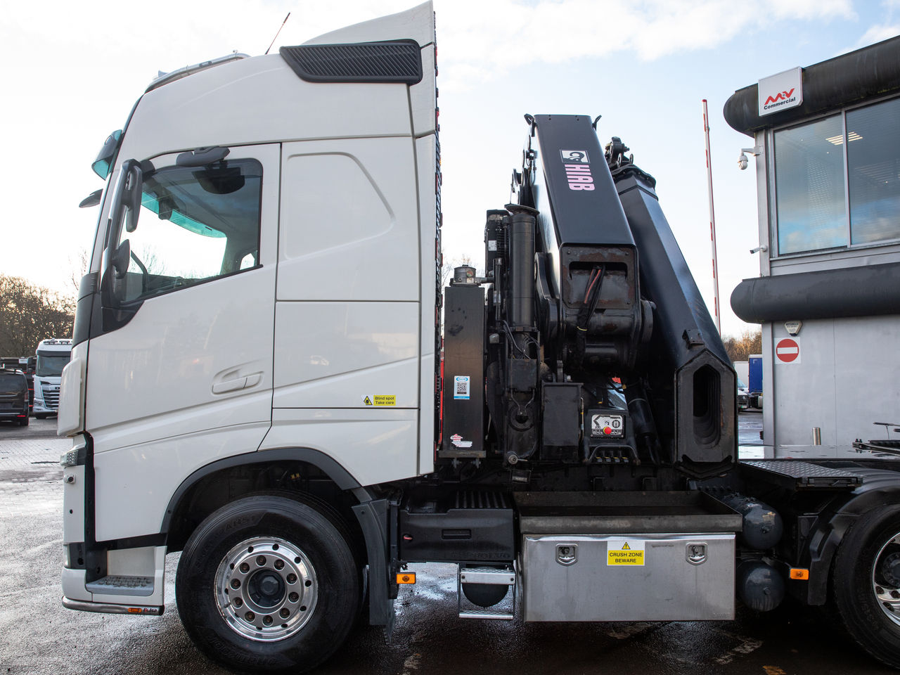 Ready to go Volvo FH 540, Tractor Unit, null, , Globetrotter, I-Shift, Kelsa Hi-Bar, Kelsa Low Bar, Multi Function Steering Wheel, Electric Windows, Electric Mirrors, , HIAB, X-HIPRO 858 EP-6 | for sale at MV Commercial, the UKs leading Truck, Trailers and Van supplier. (SJ69CSU 981778)