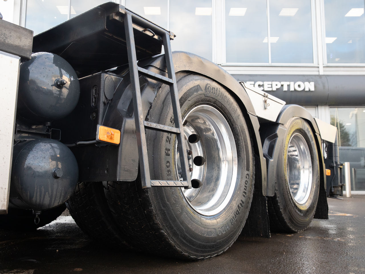 Ready to go Volvo FH 540, Tractor Unit, null, , Globetrotter, I-Shift, Kelsa Hi-Bar, Kelsa Low Bar, Multi Function Steering Wheel, Electric Windows, Electric Mirrors, , HIAB, X-HIPRO 858 EP-6 | for sale at MV Commercial, the UKs leading Truck, Trailers and Van supplier. (SJ69CSU 981780)