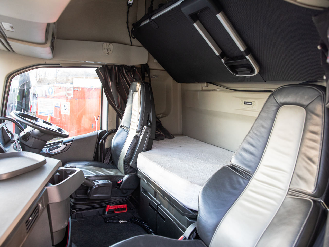 Ready to go Volvo FH 540, Tractor Unit, null, , Globetrotter, I-Shift, Kelsa Hi-Bar, Kelsa Low Bar, Multi Function Steering Wheel, Electric Windows, Electric Mirrors, , HIAB, X-HIPRO 858 EP-6 | for sale at MV Commercial, the UKs leading Truck, Trailers and Van supplier. (SJ69CSU 981792)