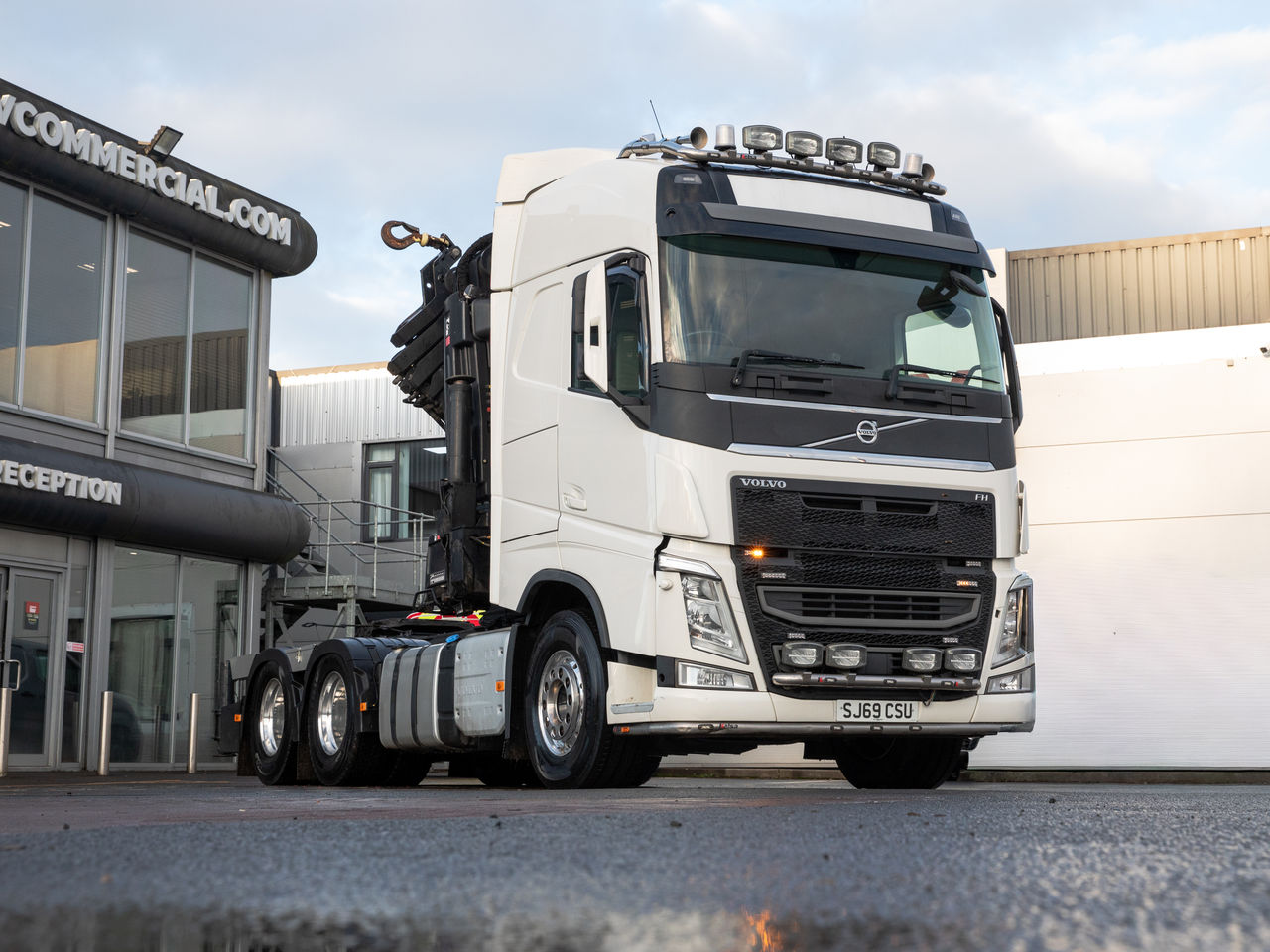 Ready to go Volvo FH 540, Tractor Unit, null, , Globetrotter, I-Shift, Kelsa Hi-Bar, Kelsa Low Bar, Multi Function Steering Wheel, Electric Windows, Electric Mirrors, , HIAB, X-HIPRO 858 EP-6 | for sale at MV Commercial, the UKs leading Truck, Trailers and Van supplier. (SJ69CSU 981798)