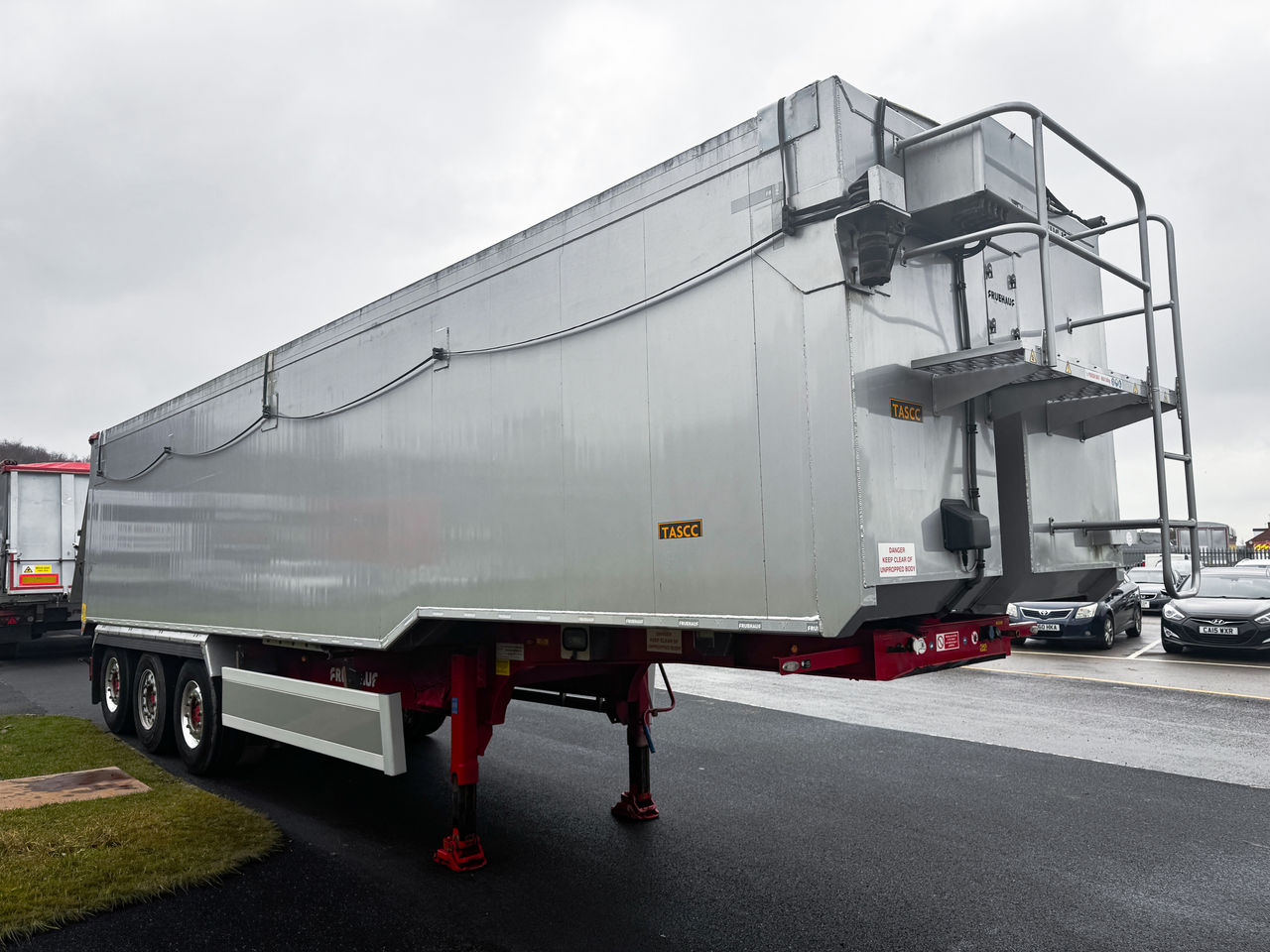 2020 FRUEHAUF Stepframe with pneumatic gate lock, remote sheet and weigher Trailers for sale at MV Commercial