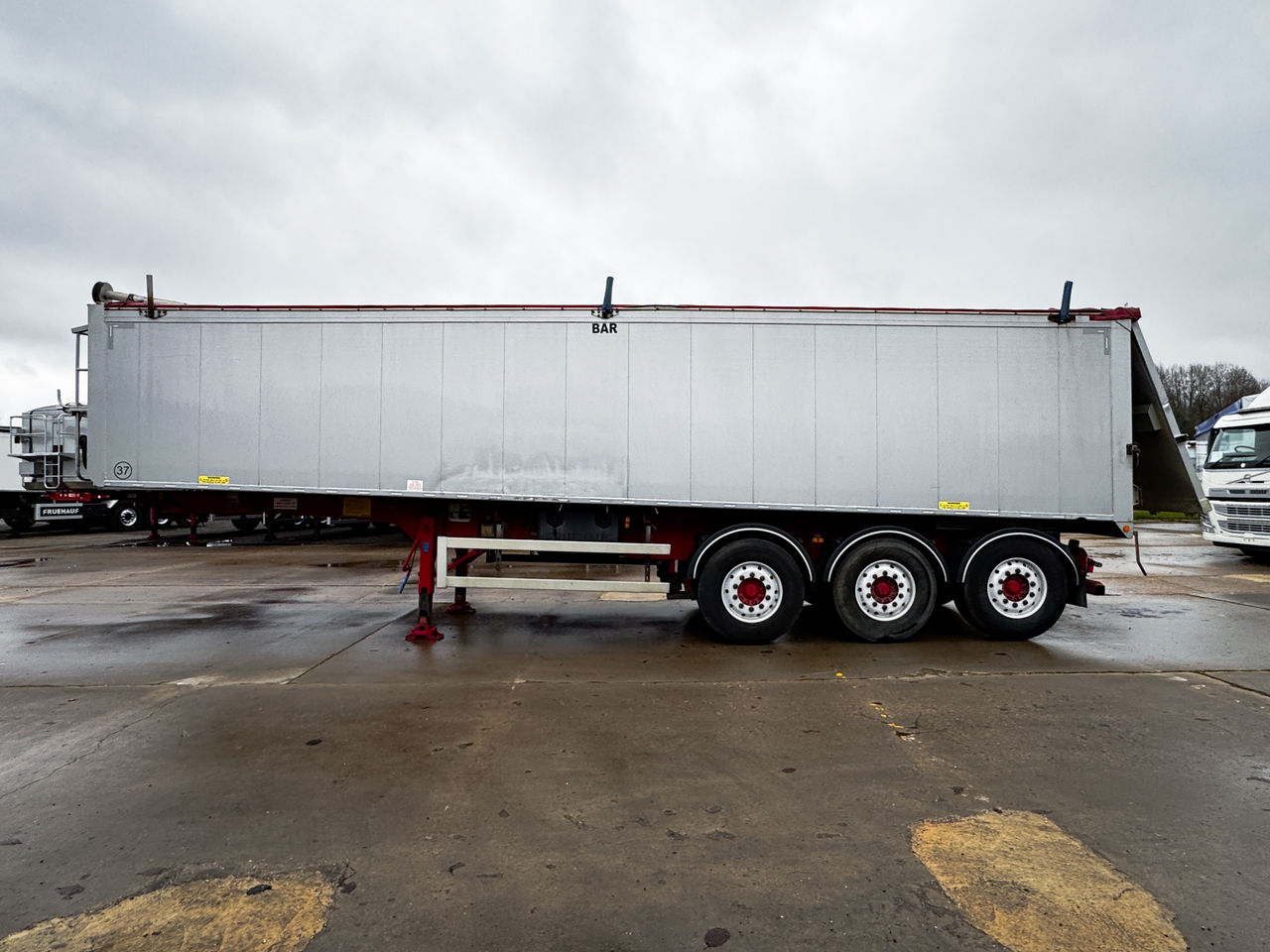 2020 FRUEHAUF 60cu Sloper tipping trailer with winch operated sheet, manual gates locks and Fruehauf weigher Trailers for sale at MV Commercial
