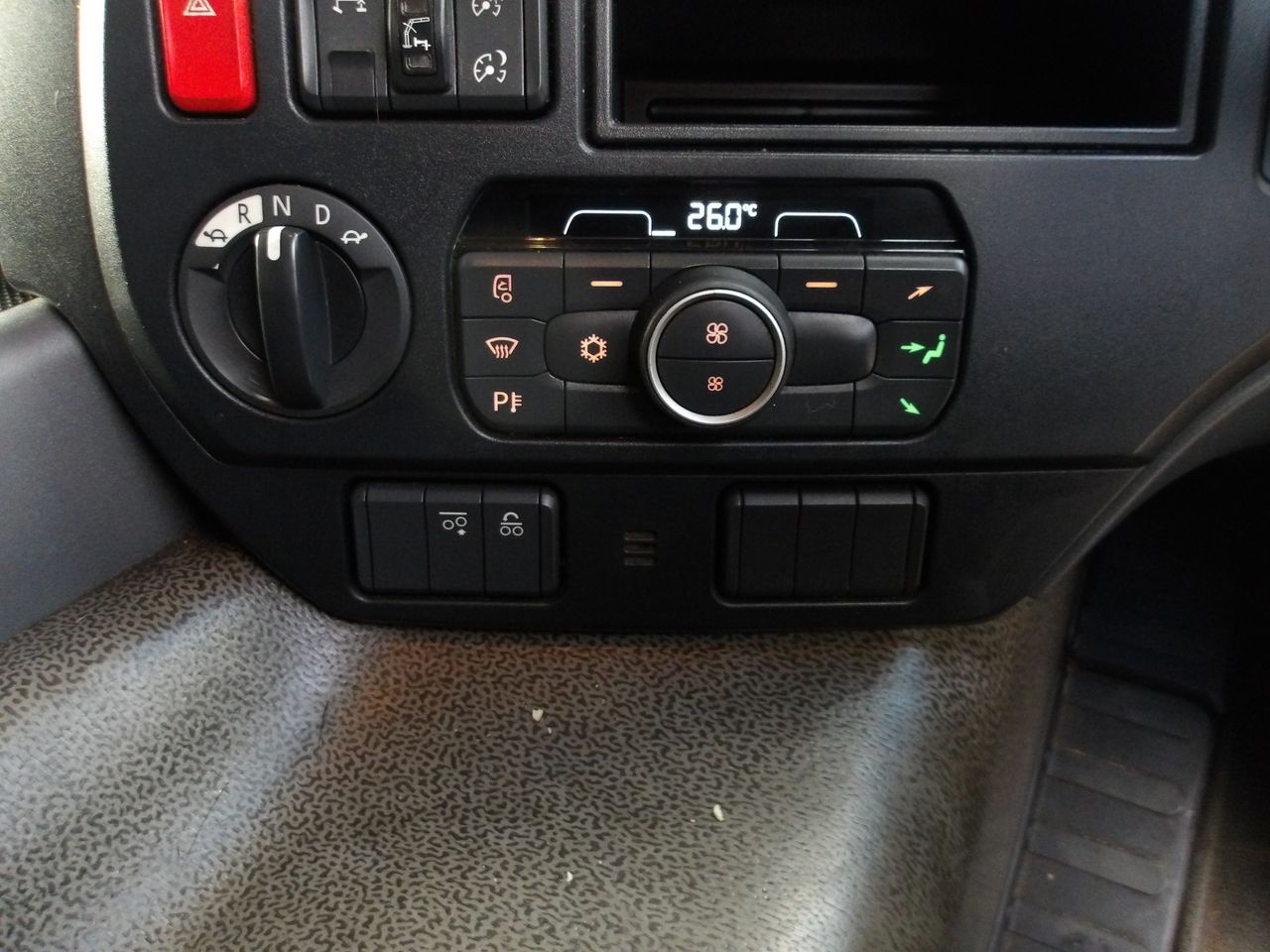 2020 DAF CF 410 Slidaflex for sale at MV Commercial