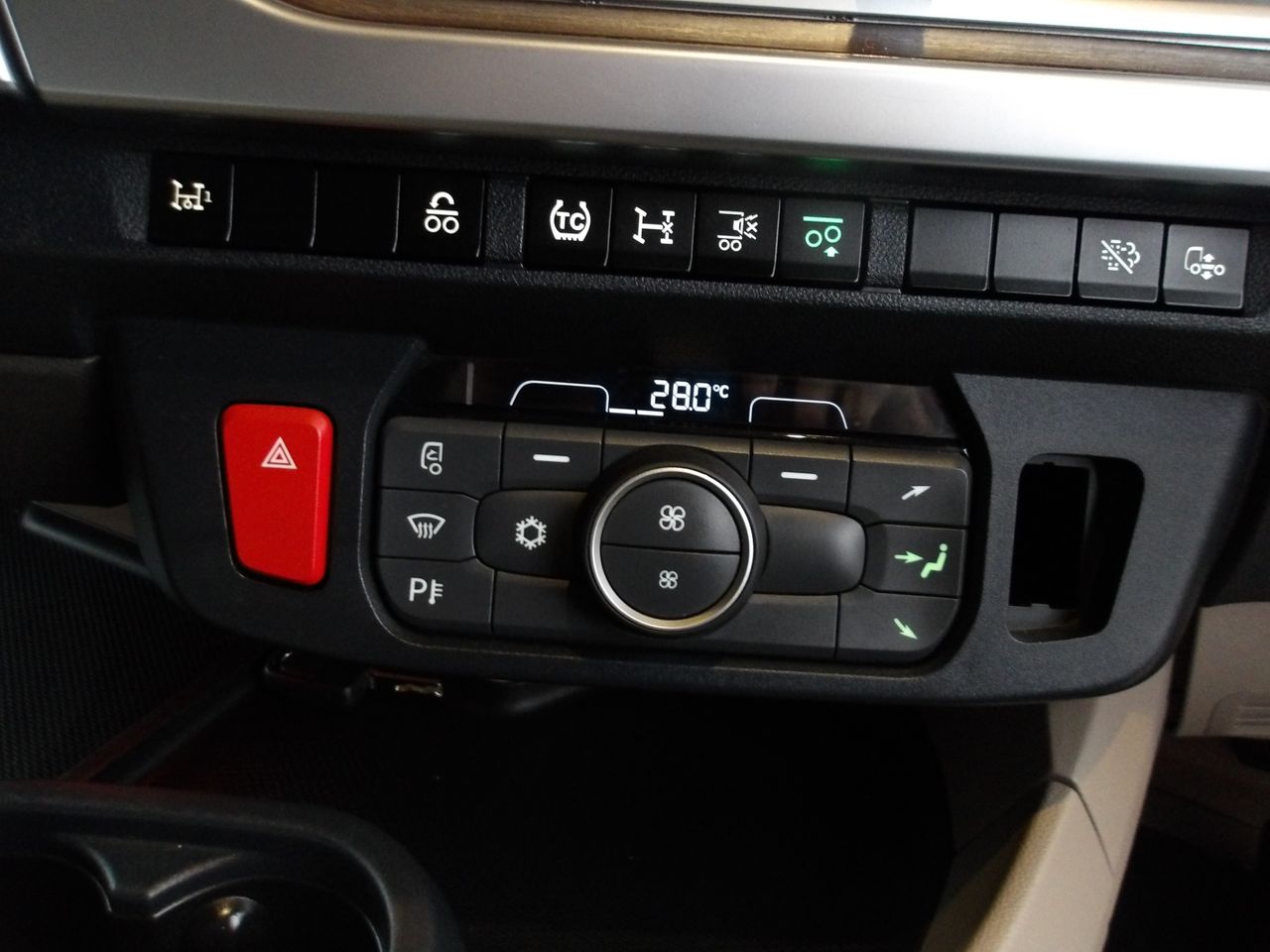 2025 DAF FTG XG530 Tractor Unit for sale at MV Commercial