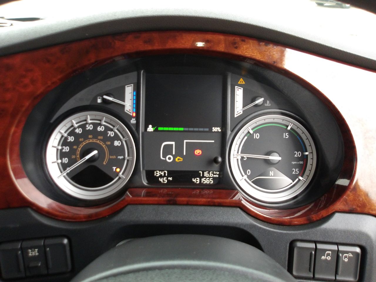 2016 DAF XF 460  Tractor Unit for sale at MV Commercial