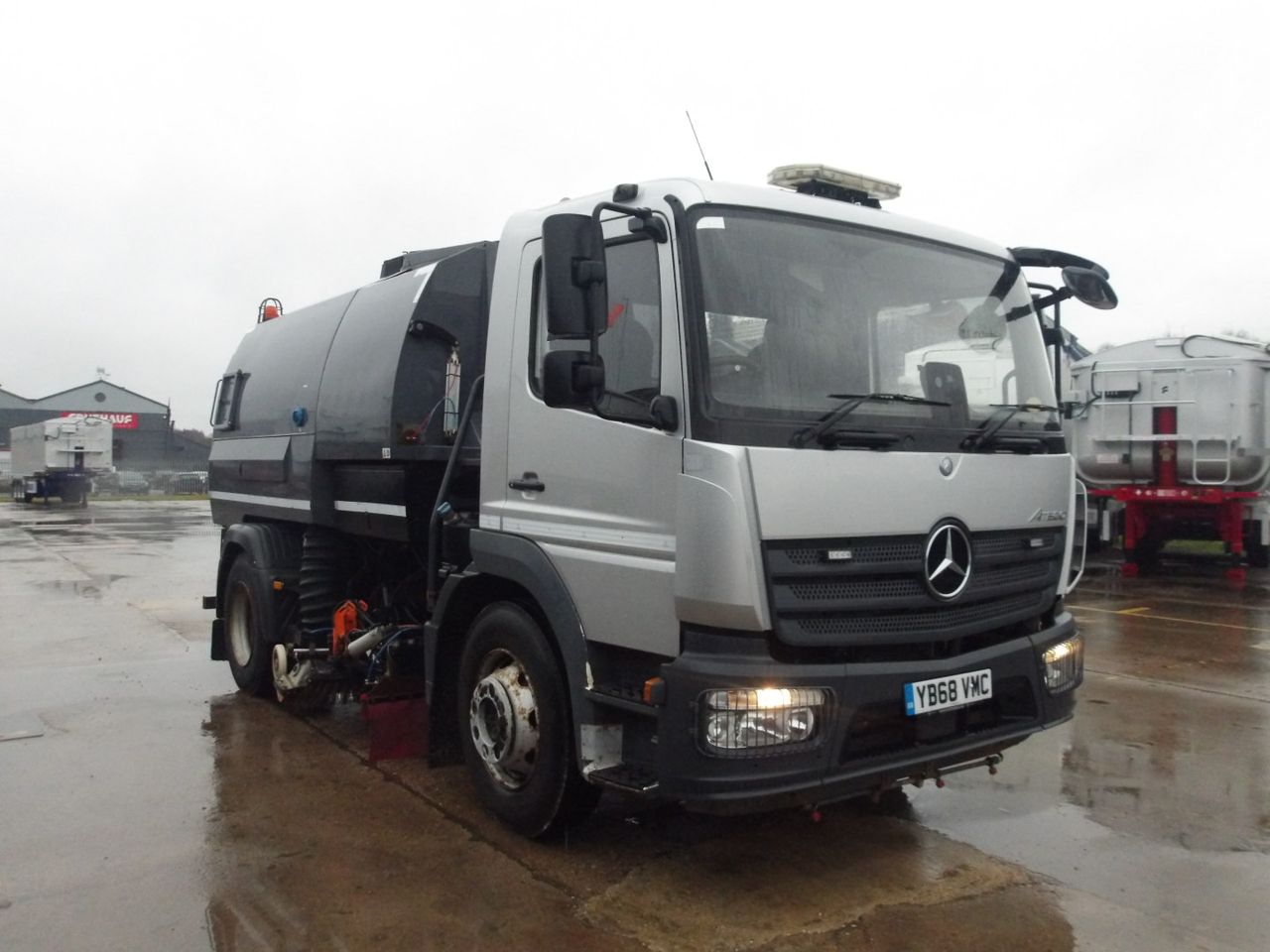 2018 Mercedes-Benz atego Road Sweeper for sale at MV Commercial