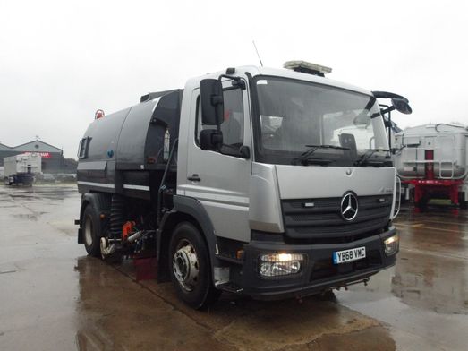 Image of Mercedes-Benz atego