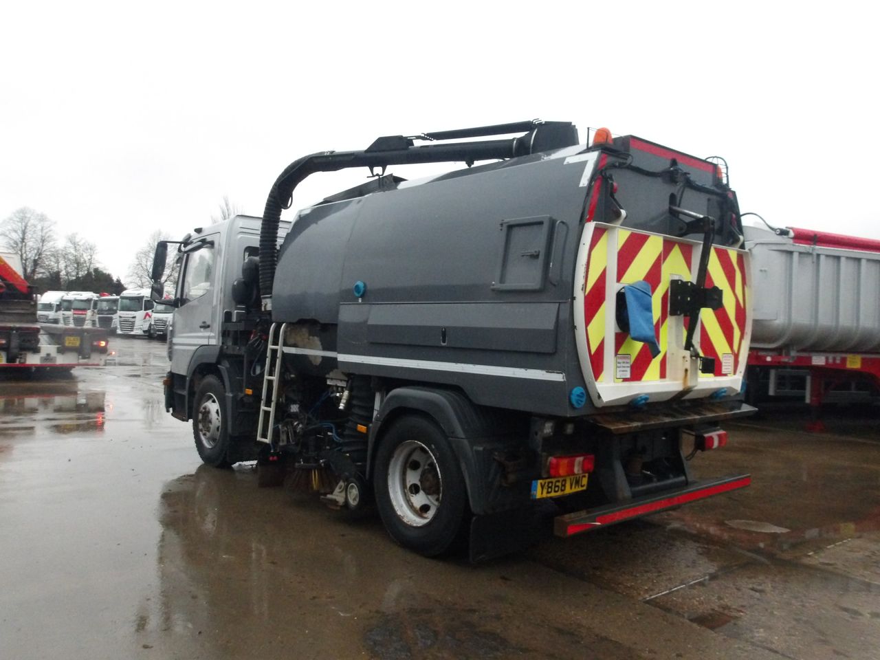 2018 Mercedes-Benz atego Road Sweeper for sale at MV Commercial