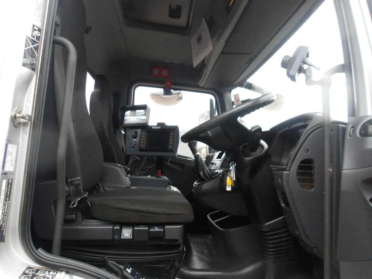 2018 Mercedes-Benz atego Road Sweeper for sale at MV Commercial