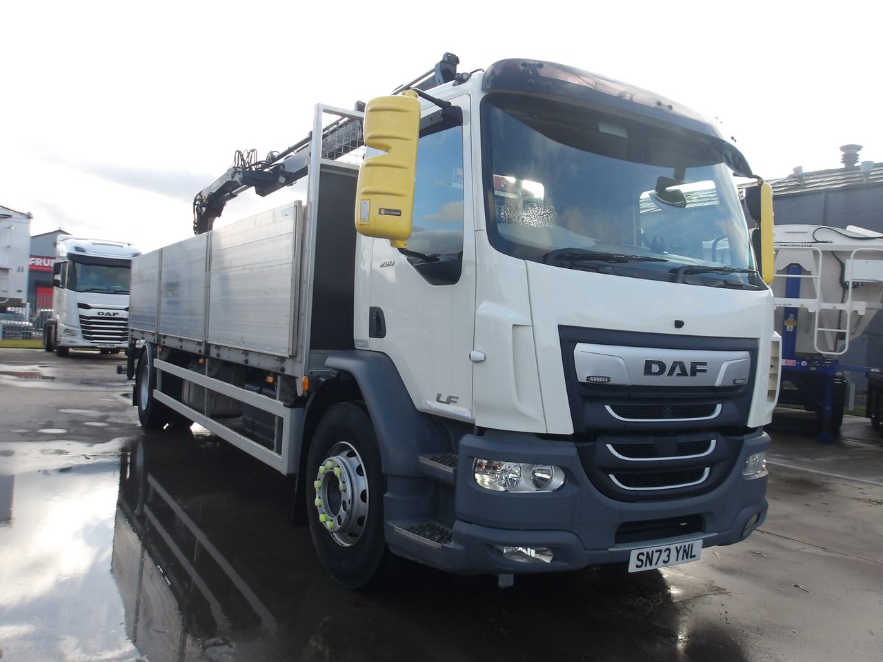 2023 DAF LF 290 Brick Grabs for sale at MV Commercial