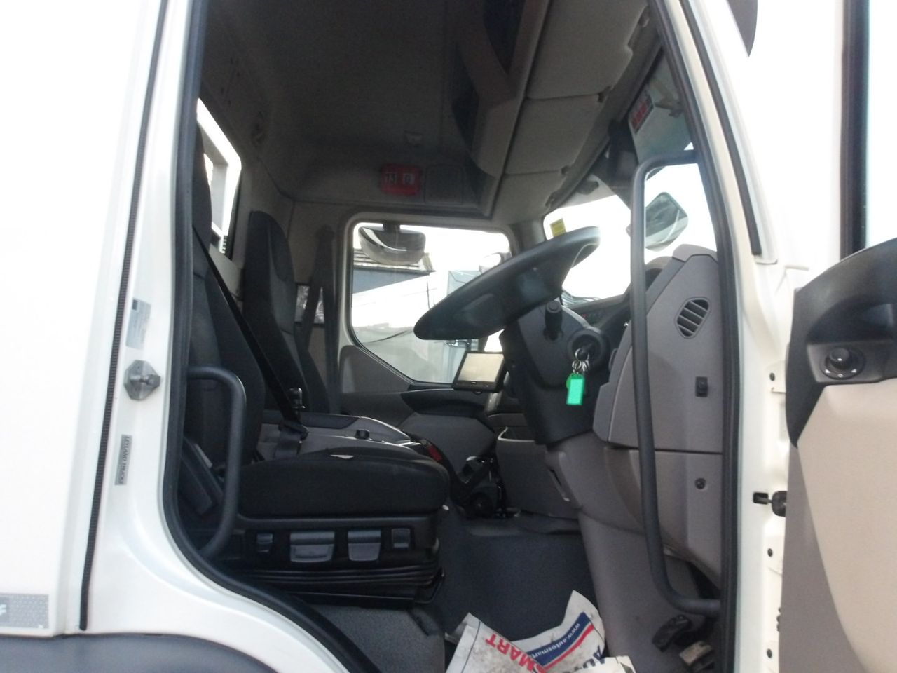 2023 DAF LF 290 Brick Grabs for sale at MV Commercial