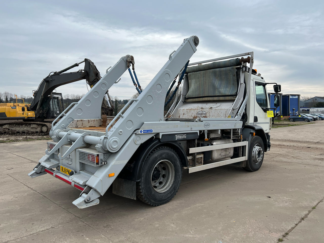 Ready to go DAF LF 260, Skip Loader, 260, 18 Tonne, Day Cab, Manual, Kelsa Hi-Bar, Cab Sunvisor , Rear Light Guards, Skip Stays, Conspicuity tape, , Boughton, - | for sale at MV Commercial, the UKs leading Truck, Trailers and Van supplier. (BL18PWL 98239)