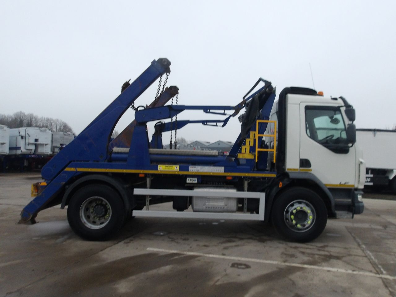 2022 DAF LF 290 Skip Loader for sale at MV Commercial