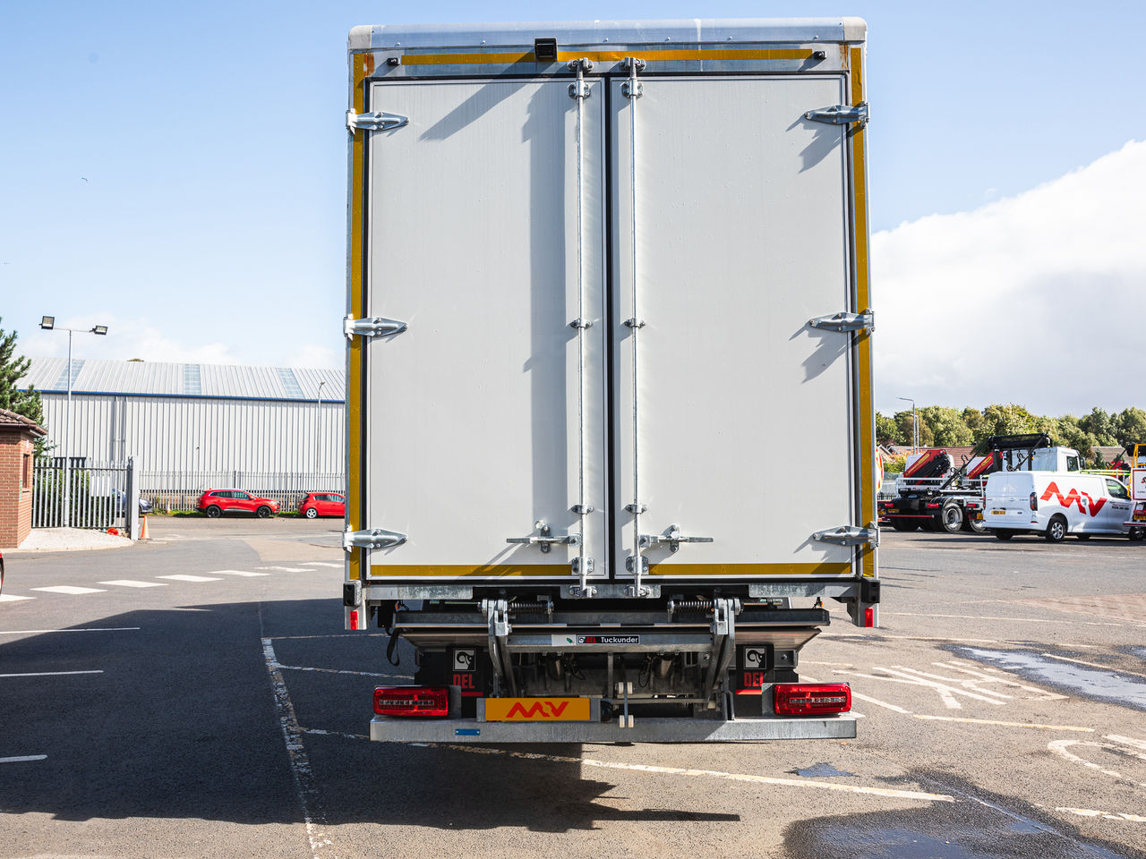 DAF XB290 Curtainsider for sale at MV Commercial