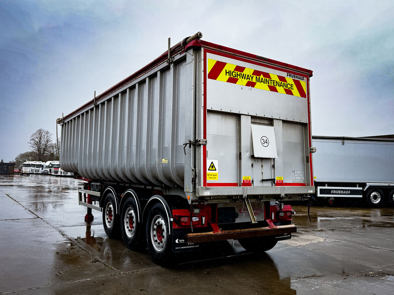 2018 FRUEHAUF 61cu Bathtub Stepframe with Manual Sheet, Weigher Trailers for sale at MV Commercial