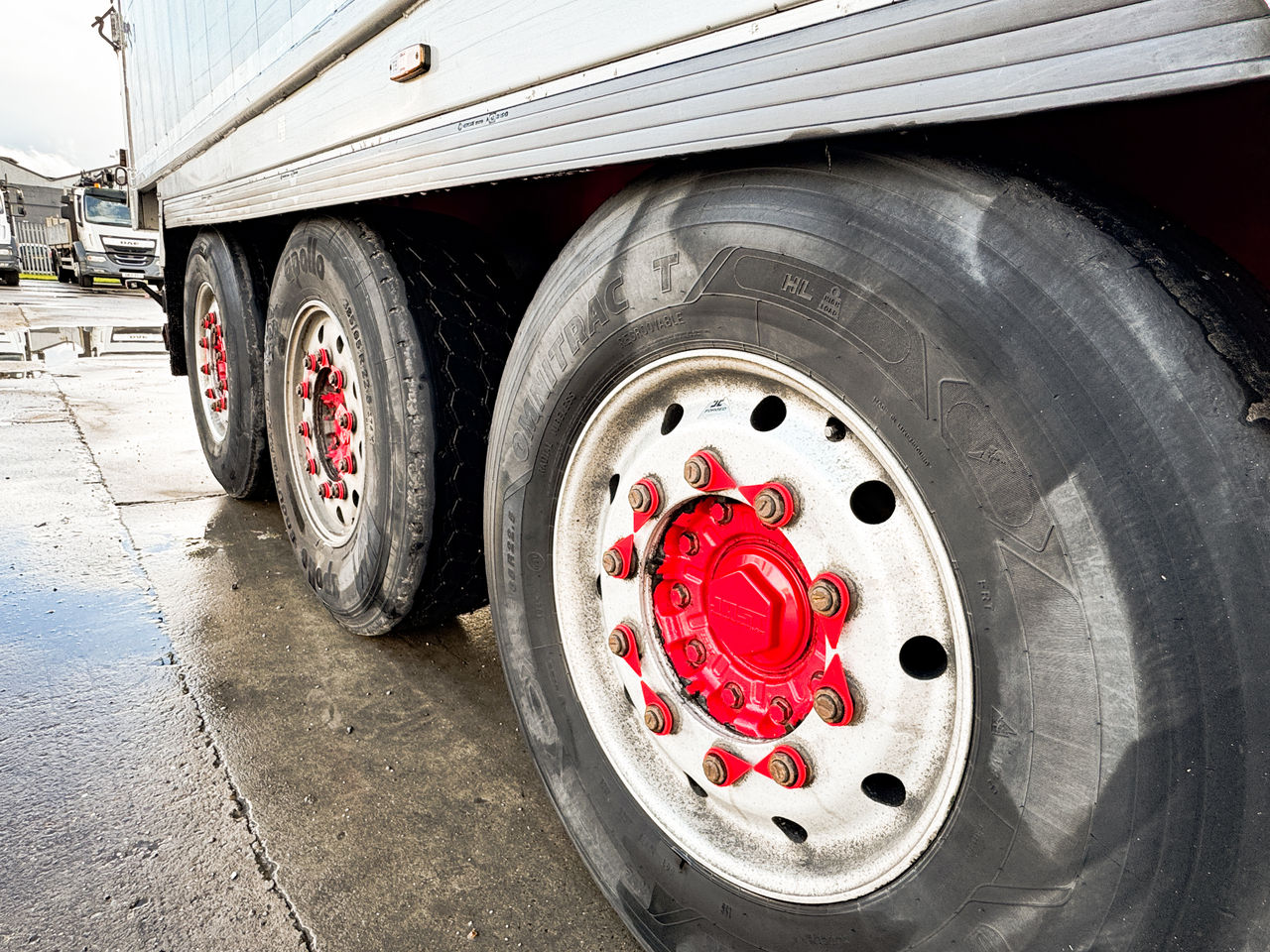 2019 Weightlifter Sloper with Hydroclear Sheet, Weigher & Air Tailgate Trailers for sale at MV Commercial