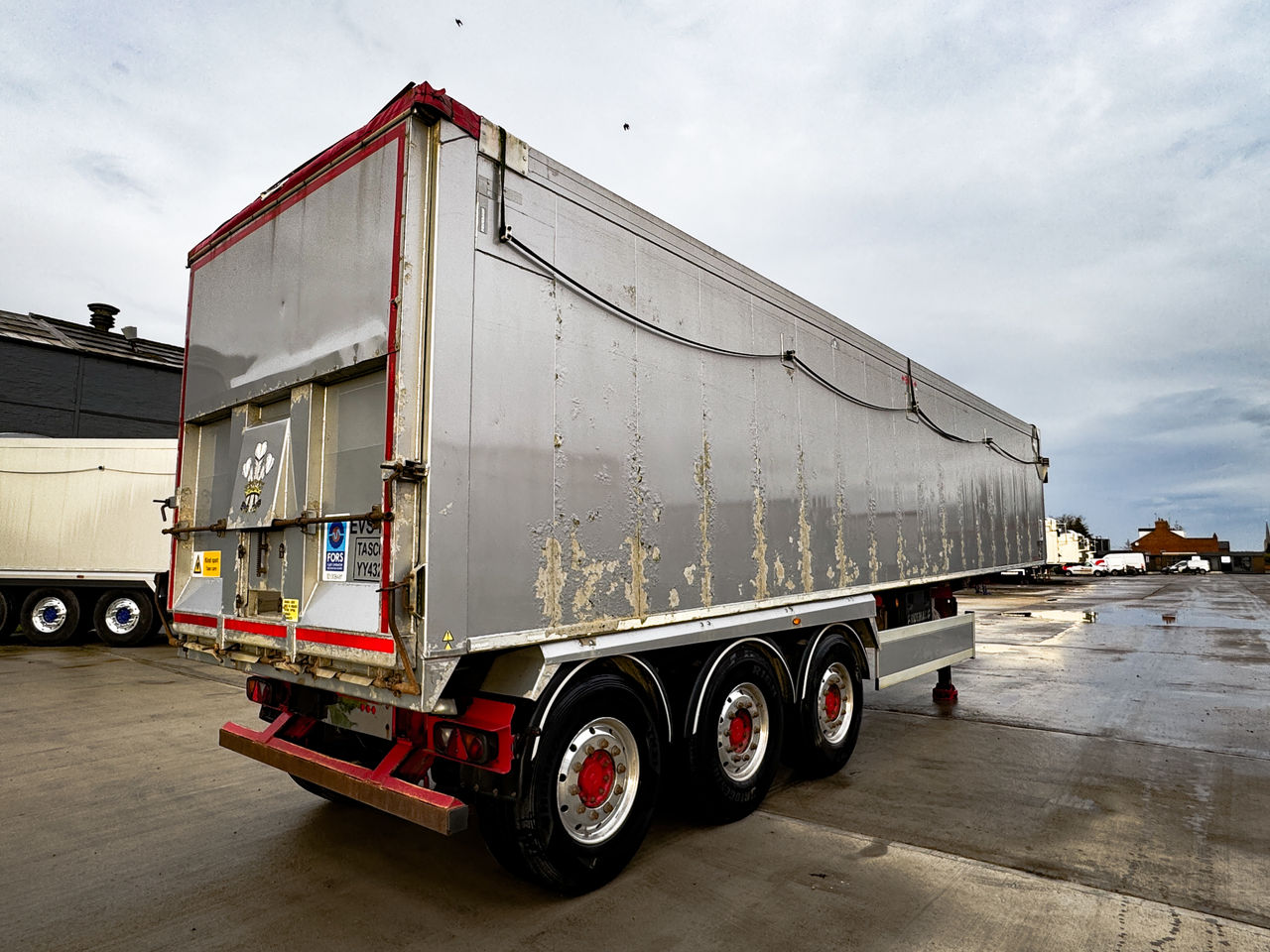 2019 Fruehauf 70cu Sloper with Durabrites, SAF Disc, Hyroclear Sheet, Weigher Trailers for sale at MV Commercial