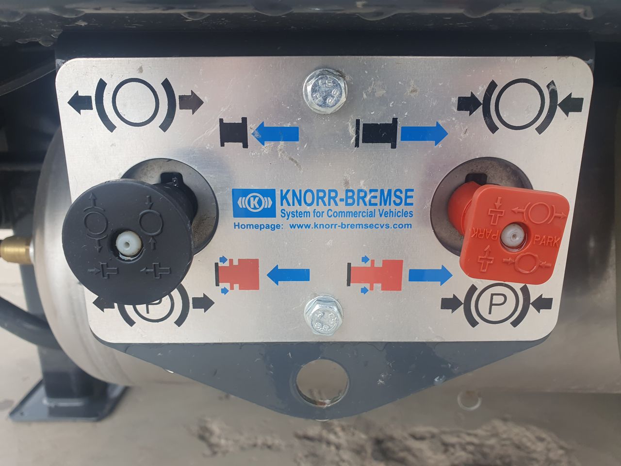 2024 Fruehauf 3 Axle Drawbar Flat 21ft Trailers for sale at MV Commercial