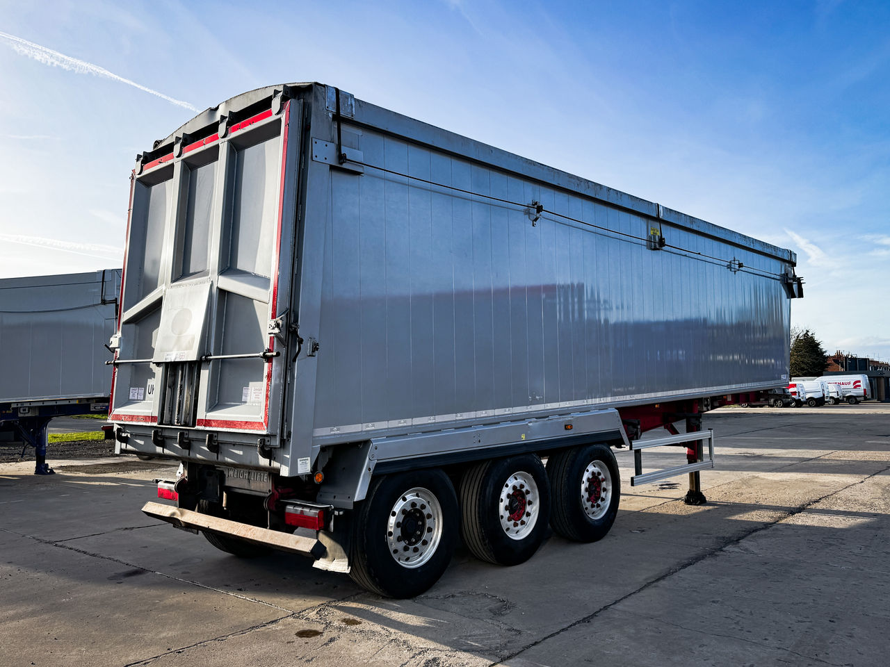 2020 Weightlifter Sloper Smoothside Tipper Trailers for sale at MV Commercial